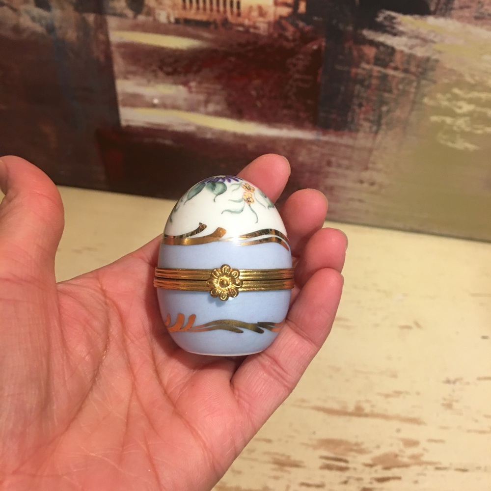 Limoges Box Egg - Picture 3 of 9